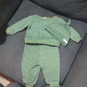 Tahari Green Kids Matching Set